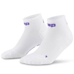 Damskie skarpety kompresyjne sportowe za kostkę low cut Core Run Ultralight CEP. Białe skarpety CEP, bez wzorów, z elastanu. Za 79.00 zł.