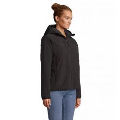 Damska kurtka softshell Sol's Falcon Padded. Czarne kurtki sportowe SOL'S, na zimę, s, bez wzorów, z softshellu, bez kaptura. Za 364.00 zł.