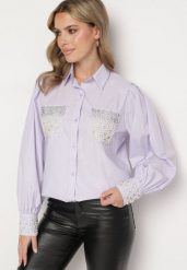 Fioletowa Koszula Bogato Ozdobiona Cyrkoniami i Perłami Primulla. Fioletowe koszule Born2be, m, bez wzorów, eleganckie, bez kołnierzyka, bez ramiączek. Za 84.99 zł.
