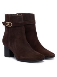 Tommy Hilfiger Botki Th Strap Suede Block Heel Boot FW0FW09521 Brązowy ciemny. Brązowe botki TOMMY HILFIGER, bez wzorów, ze skóry, bez obcasa, na słupku, bez zapięcia. Za 699.99 zł.
