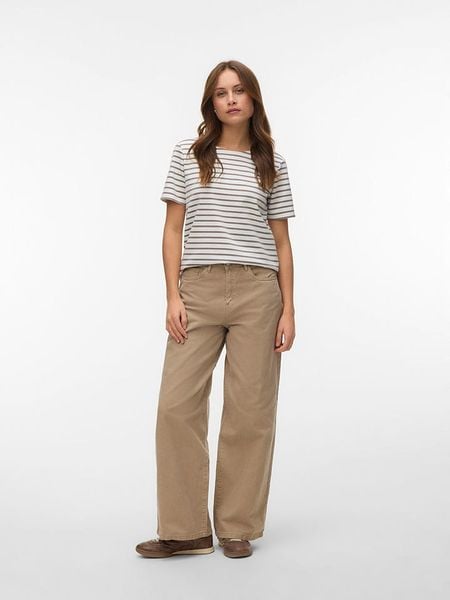 Vero Moda Bluzka w kolorze brązowo-białym rozmiar: S. Białe bluzki Vero Moda, s, bez wzorów, bez kołnierzyka, bez ramiączek. Za 76.39 zł.