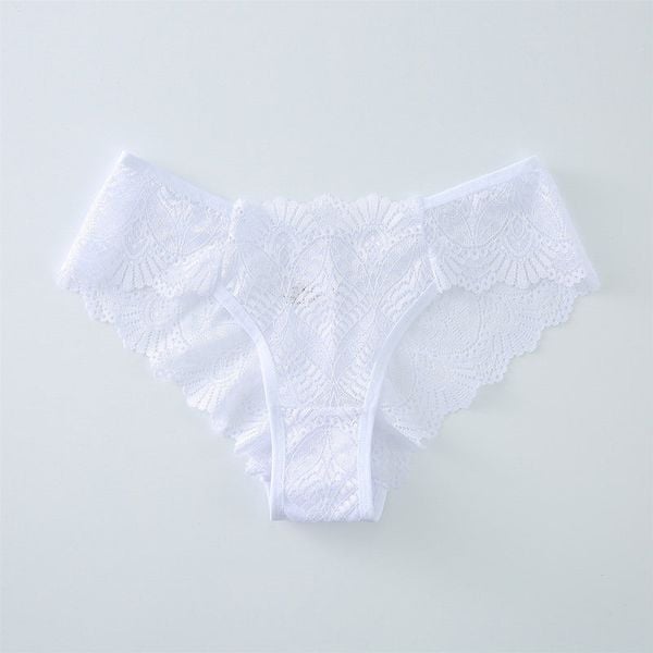 Figi bezszwowe z koronką na co dzień i specjalne okazje Levana. Czerwone figi Intica, l, bez wzorów, z koronki. Za 59.00 zł.