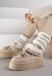 Beżowe Śniegowce na Grubej Podeszwie z Frędzlami i Haftem Linodis. Brązowe trapery i śniegowce Born2be, z jeansu. Za 119.99 zł.