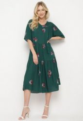 Ciemnozielona Wiskozowa Sukienka o Rozkloszowanym Kroju z Krótkim Rękawem Givinia. Zielone sukienki Born2be, na co dzień, plus size, bez wzorów, z wiskozy, eleganckie, bez kołnierzyka, plus size, bez ramiączek, midi, proste. Za 74.99 zł.