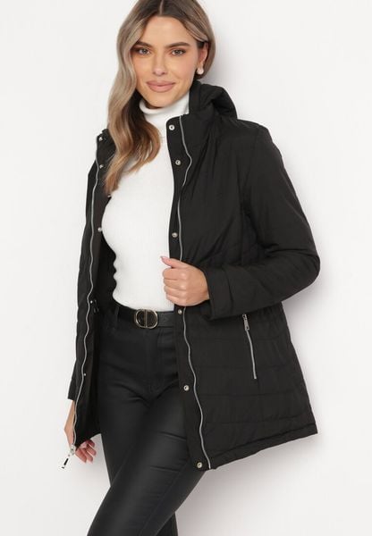 Czarna Dwustronna Kurtka z Kapturem Miravia. Czarne kurtki Born2be, xs, z aplikacjami, z kapturem. Za 39.99 zł.