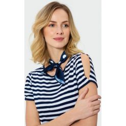 Top z pęknieciem na rękawach. Topy Greenpoint, bez wzorów, z bawełny, bez kołnierzyka, bez ramiączek. Za 14.99 zł.