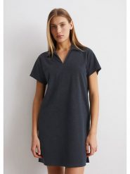 Marc O´Polo Bodywear Sukienka w kolorze antracytowym rozmiar: L. Czarne sukienki na co dzień, l, bez wzorów, bez kołnierzyka, bez ramiączek, mini, proste. Za 180.49 zł.