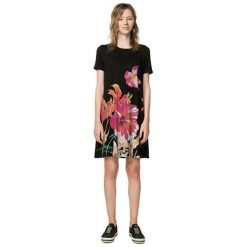 Desigual Kobiety Ubierają Vest Aristo 18Swvk05 2000 (Rozmiar L). Sukienki Desigual. W wyprzedaży za 155.00 zł.