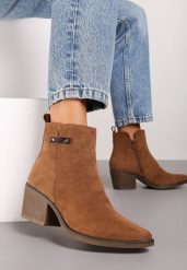 Brązowe Botki w Stylu Kowbojek na Obcasie z Nitami Ferida. Brązowe botki Born2be, bez wzorów, z jeansu, bez obcasa, na obcasie, bez zapięcia. Za 169.99 zł.