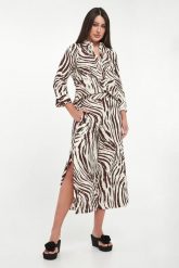 Spodnie damskie ze wzorem JOSEPH RIBKOFF SPORT. Spodnie sportowe Joseph Ribkoff, l, bez wzorów. Za 919.00 zł.