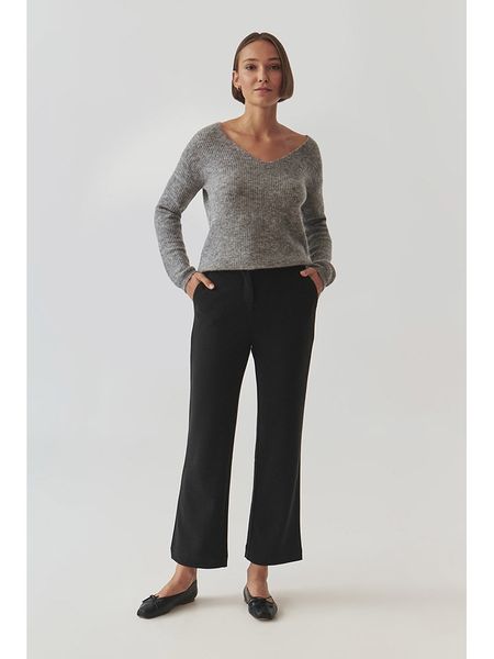 TATUUM Spodnie w kolorze czarnym rozmiar: 44. Czarne spodnie materiałowe Tatuum, na co dzień, bez wzorów, z materiału. Za 148.61 zł.