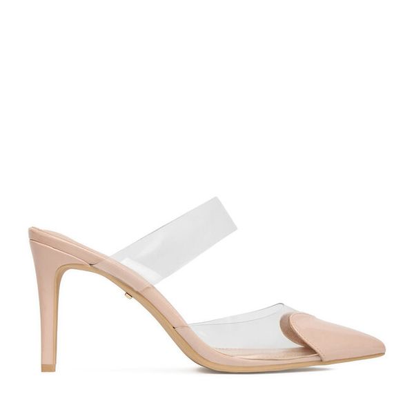 Szpilki DeeZee. Brązowe szpilki DeeZee, bez wzorów, bez obcasa, na szpilce, bez zapięcia. Za 139.99 zł.