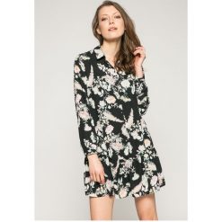 Answear - Sukienka Wild Nature. Czarne sukienki ANSWEAR, na co dzień, l, bez wzorów, z materiału, casualowe, bez kołnierzyka, bez ramiączek, maxi, proste. W wyprzedaży za 69.90 zł.