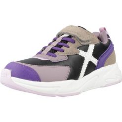 Buty MUNICH TRACK VCO 111 Fioletowy. Fioletowe trekkingi munich, z syntetyku, trekkingowe. Za 228.99 zł.