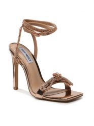 Steve Madden Sandały Unleash SM11002333-686 Złoty. Żółte sandały Steve Madden, bez wzorów, z tworzywa sztucznego, bez obcasa, na szpilce, bez zapięcia. Za 499.99 zł.