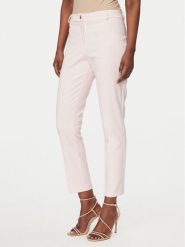 Rinascimento Spodnie materiałowe CFC0128650003 Różowy Regular Fit. Czerwone spodnie materiałowe Rinascimento, xs, bez wzorów, z materiału. Za 399.99 zł.