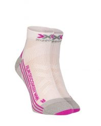Skarpety damskie biegowe X-Socks Run Discovery 4.0. Białe skarpety X Socks, bez wzorów, z materiału. Za 50.00 zł.