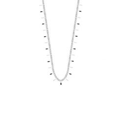 Naszyjnik Margot z czarną emalią posrebrzany. Czarne naszyjniki Lilou, posrebrzane. Za 189.00 zł.