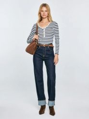 Bluzka damska z dekolotem v-neck w paski granatowa Mella 403. Niebieskie bluzki Big Star, l, bez wzorów, z bawełny, klasyczne, bez kołnierzyka, bez ramiączek. W wyprzedaży za 89.99 zł.