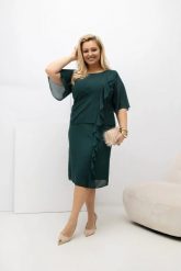Sukienka Estelle w kolorze butelkowej zieleni - zwiewna szyfonowa kreacja PLUS SIZE XXL OVERSIZE WIOSNA. Zielone sukienki Moda Size Plus Iwanek, na imprezę, na wiosnę, l, bez wzorów, z elastanu, eleganckie, z asymetrycznym kołnierzem, plus size, bez ramiączek, midi, asymetryczne. Za 379.90 zł.