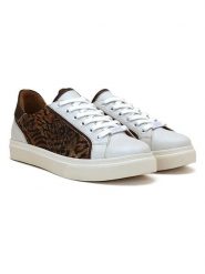 Goby Sneakersy w kolorze biało-brązowym rozmiar: 40. Białe trampki Goby, bez wzorów, bez zapięcia. Za 304.99 zł.