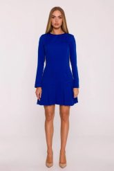 Elegancka krótka sukienka trapezowa z kontrafałdami chabrowa. Niebieskie sukienki MOE, xl, bez wzorów, eleganckie, bez kołnierzyka, bez ramiączek, mini, dopasowane. Za 329.00 zł.