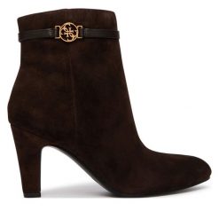 Botki Guess. Brązowe botki Guess, z aplikacjami, bez obcasa, na słupku, bez zapięcia. Za 714.99 zł.
