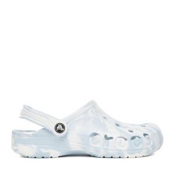 Klapki Crocs. Niebieskie klapki Crocs, bez wzorów, bez obcasa. Za 239.99 zł.