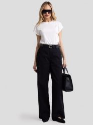 BIG STAR Koszulka w kolorze białym rozmiar: L. Białe bluzki Big Star, l, bez wzorów, z bawełny, retro, bez kołnierzyka, bez ramiączek. Za 37.99 zł.