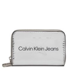 Duży Portfel Damski Calvin Klein Jeans. Szare portfele Calvin Klein Jeans, bez wzorów, z jeansu. Za 289.99 zł.
