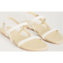 Sandały z paskami - Biały. Sandały Sinsay. Za 29.99 zł.