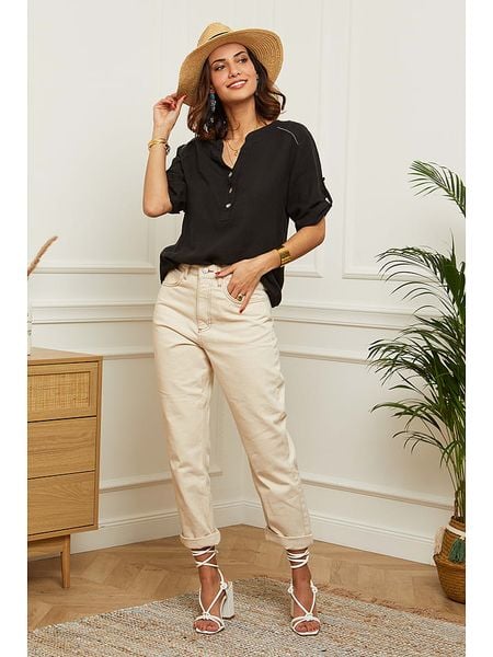 Le Monde du Lin Lniana bluzka w kolorze czarnym rozmiar: 36/38. Czarne bluzki Le Monde du Lin, bez wzorów, ze lnu, klasyczne, bez kołnierzyka, bez ramiączek. Za 113.63 zł.