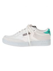 Reebok Skórzane sneakersy "Club C Revenge" w kolorze biało-turkusowym rozmiar: 40,5. Białe trampki Reebok, bez wzorów, bez zapięcia. Za 304.95 zł.