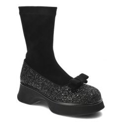 Czarne Botki Sca'Viola Eleganckie Błyszczące Obuwie Damskie Premium. Czarne botki Sca'viola, bez wzorów, z materiału, przed kolano, bez obcasa, bez zapięcia. Za 359.00 zł.