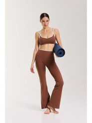 Onamaste Legginsy sportowe "Flair Yska" w kolorze jasnobrązowym rozmiar: S/M. Brązowe legginsy Onamaste, m, bez wzorów, z materiału, z podwyższonym stanem, outdoorowe. Za 130.99 zł.