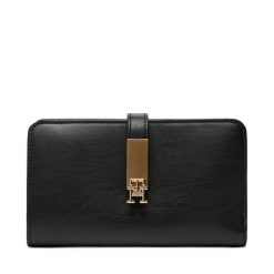 Portfel Tommy Hilfiger. Czarne portfele TOMMY HILFIGER, bez wzorów. Za 229.99 zł.