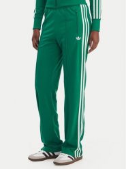 Adidas Spodnie dresowe Firebird Classic KD3649 Zielony Regular Fit. Zielone spodnie dresowe Adidas, m, bez wzorów, z dresówki. Za 299.99 zł.