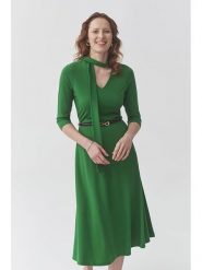 TATUUM Sukienka "Clover" w kolorze zielonym rozmiar: S. Zielone sukienki Tatuum, na co dzień, s, bez wzorów, bez kołnierzyka, bez ramiączek, midi, proste. Za 186.19 zł.