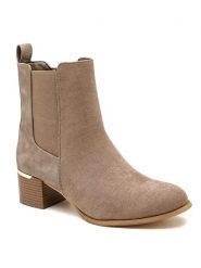Sixth Sens Botki w kolorze khaki rozmiar: 40. Brązowe botki Sixth Sens, bez wzorów, bez obcasa, bez zapięcia. Za 170.47 zł.