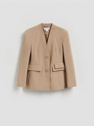 Marynarka z poduszkami na ramionach - beżowy. Brązowe marynarki i żakiety Reserved, l, bez wzorów, z tkaniny. Za 359.99 zł.