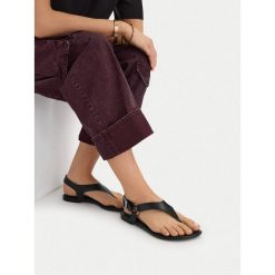 Sandały G-Star. Czarne sandały G-Star, bez wzorów, retro, bez obcasa, na płaskiej podeszwie, bez zapięcia. Za 139.99 zł.