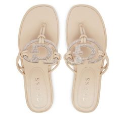 Japonki Guess. Brązowe klapki Guess, z aplikacjami, bez obcasa. Za 589.99 zł.