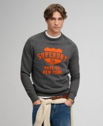 Superdry Bluza Athletic Felt Applique z okrągłym dekoltem – styl varsity –. Szare bluzy Superdry, xl, bez wzorów, z bawełny, bez kaptura. Za 345.10 zł.