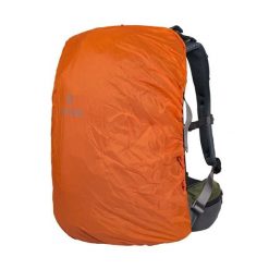 Pokrowiec przeciwdeszczowy na plecak 20-30 L Rain cover 30. Brązowe plecaki Alpinus, bez wzorów. Za 22.99 zł.