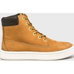 Timberland - Botki Londyn 6 Inch. Botki Timberland, bez wzorów, z materiału, bez obcasa, na obcasie, bez zapięcia. W wyprzedaży za 529.90 zł.