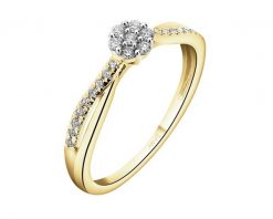 Pierścionek z żółtego złota z diamentami - 0,15 ct - próba 585. Żółte pierścionki Apart, z diamentem, złote. Za 2,659.00 zł.