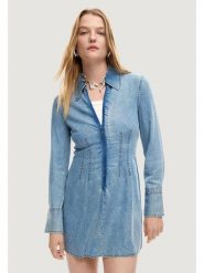 Desigual Sukienka jeansowa Lonan 26SWVD03 Niebieski Slim Fit. Niebieskie sukienki Desigual, l, bez wzorów, z jeansu, bez kołnierzyka, bez ramiączek. Za 509.99 zł.