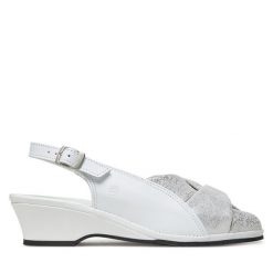 Sandały Suave. Białe sandały Suave, bez wzorów, bez obcasa, na koturnie, bez zapięcia. Za 379.99 zł.