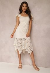 Beżowa Sukienka Andramia. Brązowe sukienki Renee, m, z aplikacjami, z koronki, bez kołnierzyka, bez ramiączek, midi, dopasowane. Za 144.99 zł.