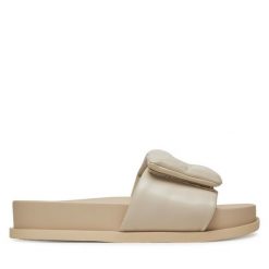 Klapki Armani Exchange. Klapki Armani Exchange, bez wzorów, bez obcasa. Za 449.99 zł.